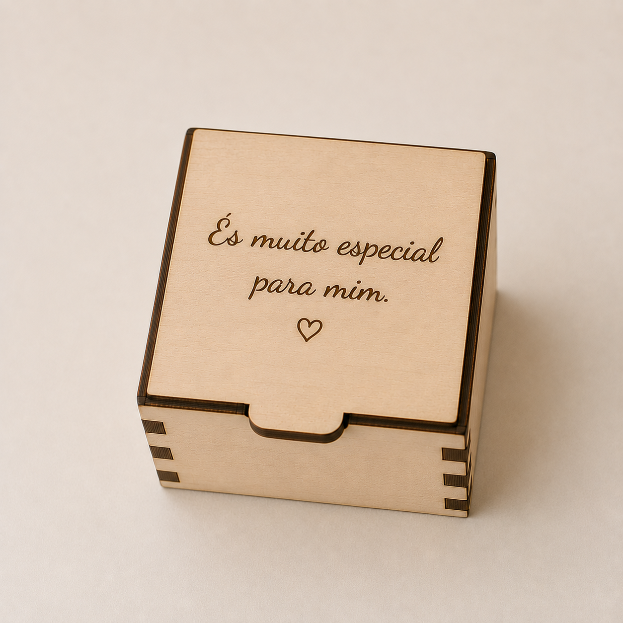 Caixas de madeira personalizadas